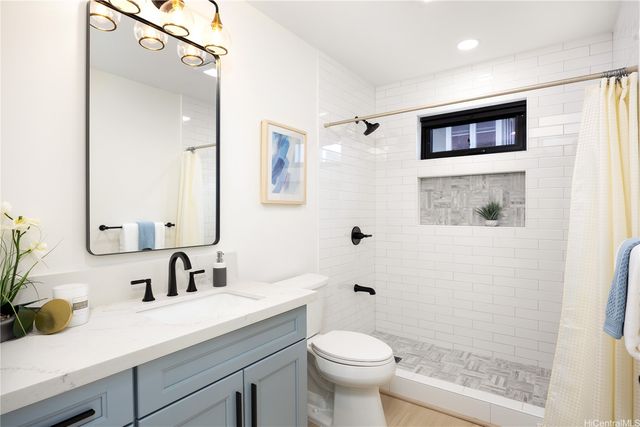 1758 Mikahala Way, Honolulu, HI 96816