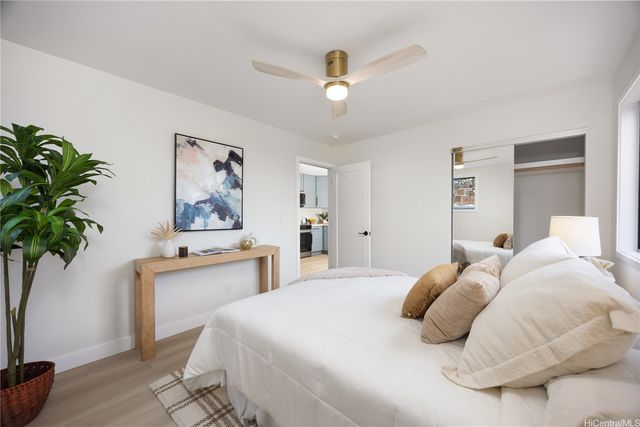 1758 Mikahala Way, Honolulu, HI 96816