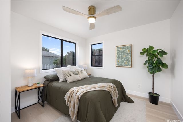 1758 Mikahala Way, Honolulu, HI 96816