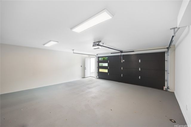 1758 Mikahala Way, Honolulu, HI 96816