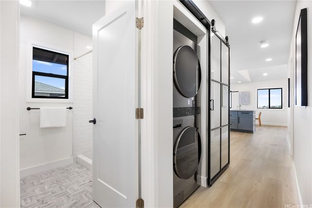 1758 Mikahala Way, Honolulu, HI 96816