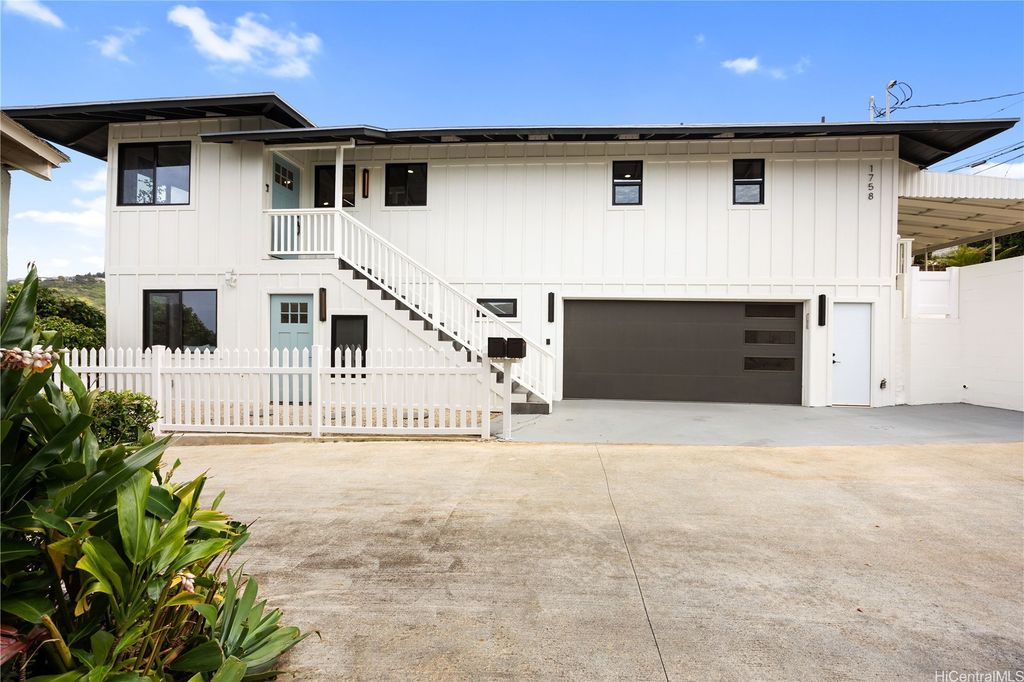 1758 Mikahala Way, Honolulu, HI 96816