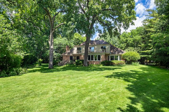 48 Indian Hill Road, Winnetka, IL 60093