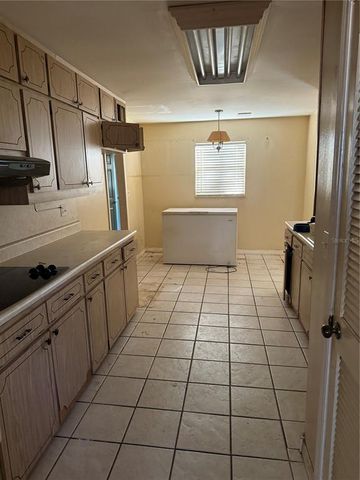 14303 14TH STREET, Dade City, FL 33523