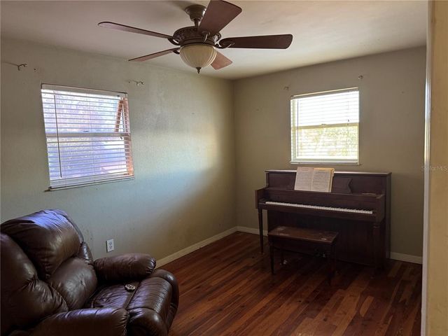 14303 14TH STREET, Dade City, FL 33523