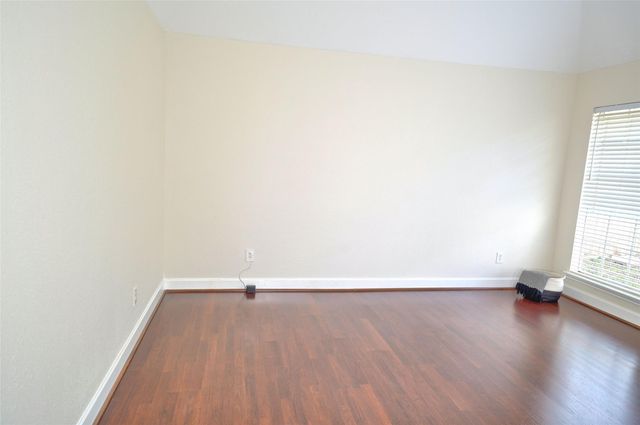 11822 Hillbrook Drive, Houston, TX 77070