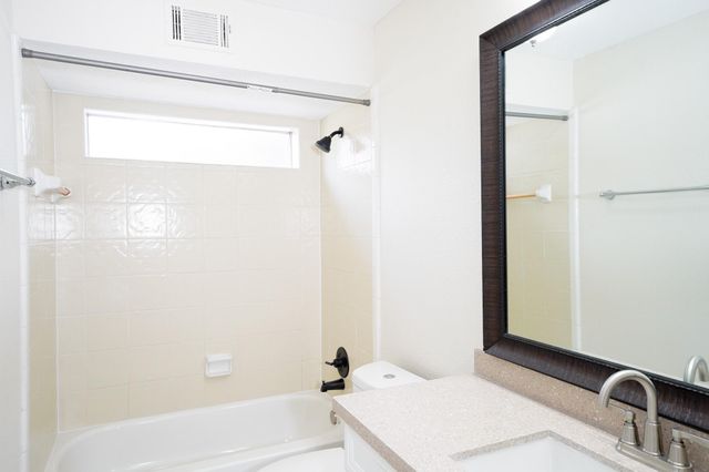 11822 Hillbrook Drive, Houston, TX 77070