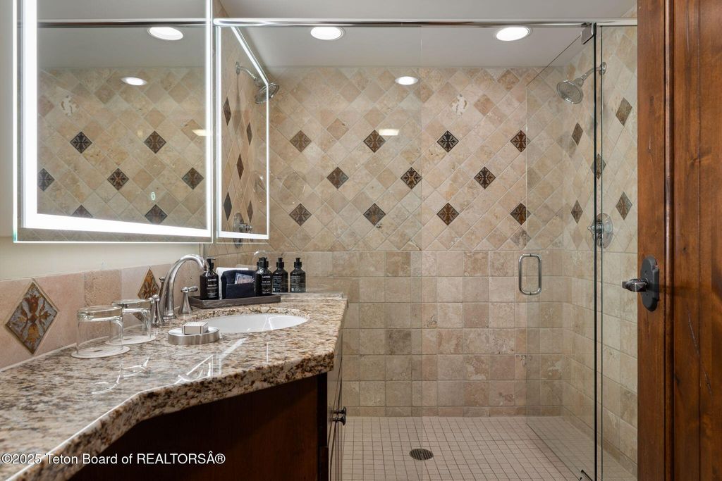 3385 W VILLAGE Drive 502, Teton Village, WY 83025 photo 12