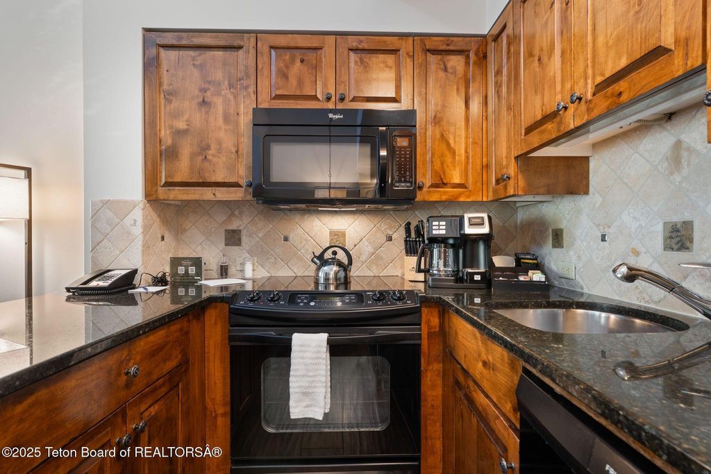 3385 W VILLAGE Drive 502, Teton Village, WY 83025 photo 8