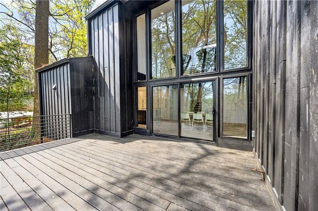 5020 Vallo Vista Court, Atlanta, GA 30342