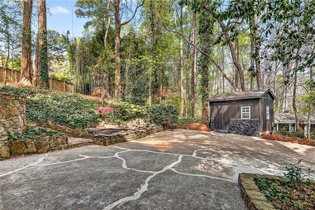 5020 Vallo Vista Court, Atlanta, GA 30342