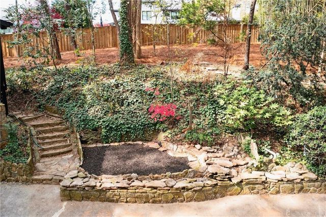 5020 Vallo Vista Court, Atlanta, GA 30342