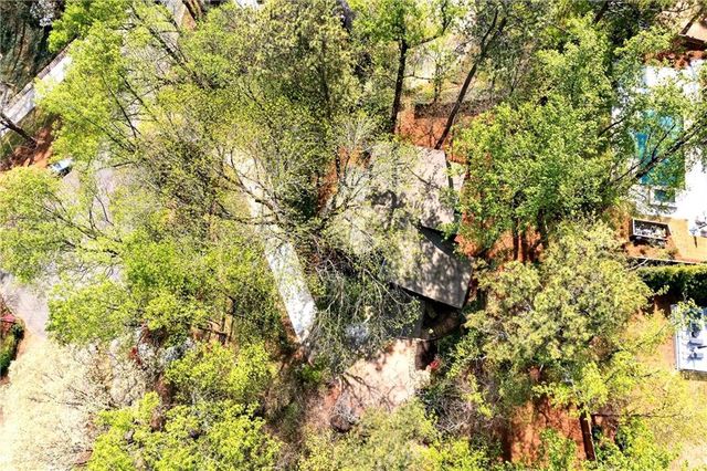 5020 Vallo Vista Court, Atlanta, GA 30342