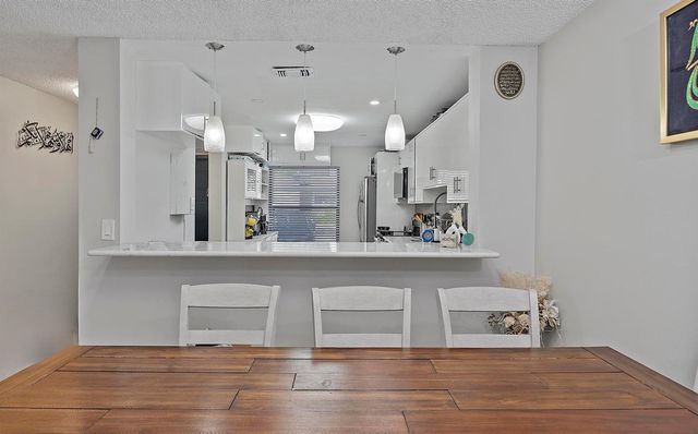 1177 NW 98th Terrace 132, Pembroke Pines, FL 33024
