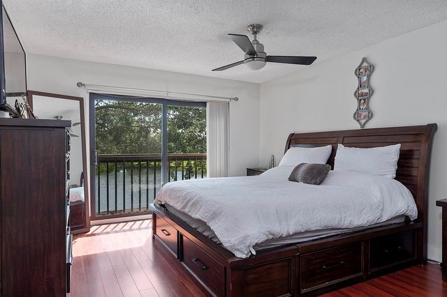1177 NW 98th Terrace 132, Pembroke Pines, FL 33024