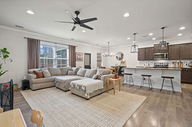 49 Hager Rd, Bluffton, SC 29910