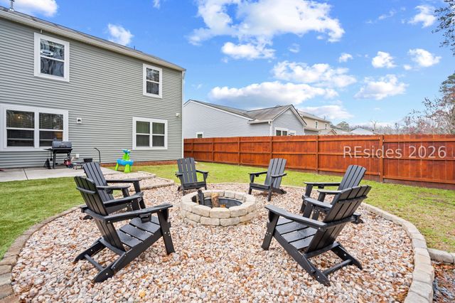 49 Hager Rd, Bluffton, SC 29910