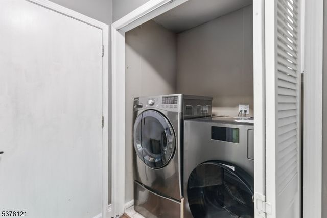 90 Canal St, Sayreville Boro, NJ 08872