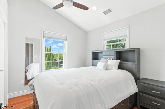 90 Canal St, Sayreville Boro, NJ 08872