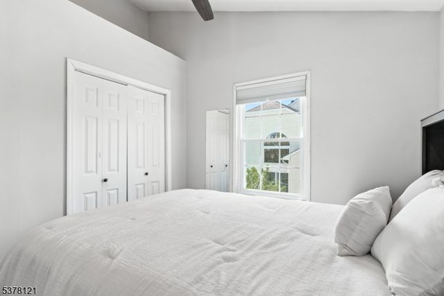 90 Canal St, Sayreville Boro, NJ 08872