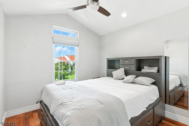 90 Canal St, Sayreville Boro, NJ 08872