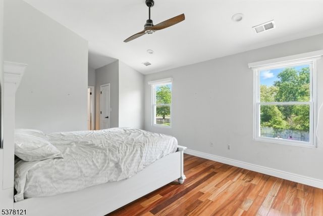 90 Canal St, Sayreville Boro, NJ 08872