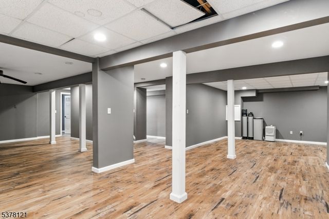 90 Canal St, Sayreville Boro, NJ 08872