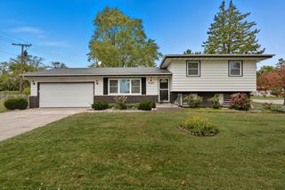 9380 Roosevelt Place, Crown Point, IN 46307