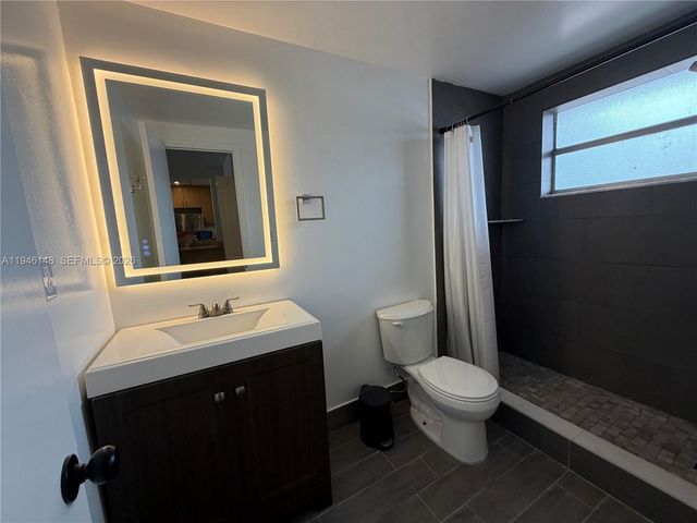 4320 Washington St 214, Hollywood, FL 33021