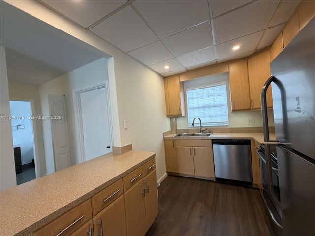 4320 Washington St 214, Hollywood, FL 33021