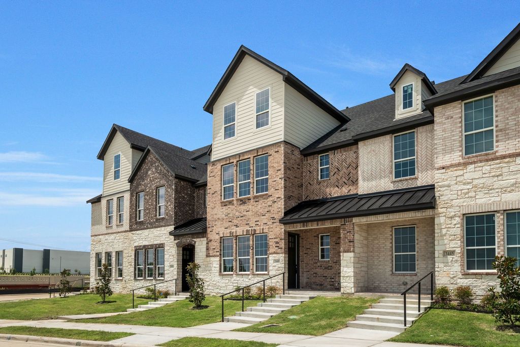 3449 Sanjeev Drive, Irving, TX 75060