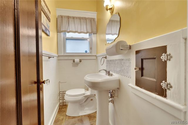 3 Donaldson Road, Buffalo, NY 14208