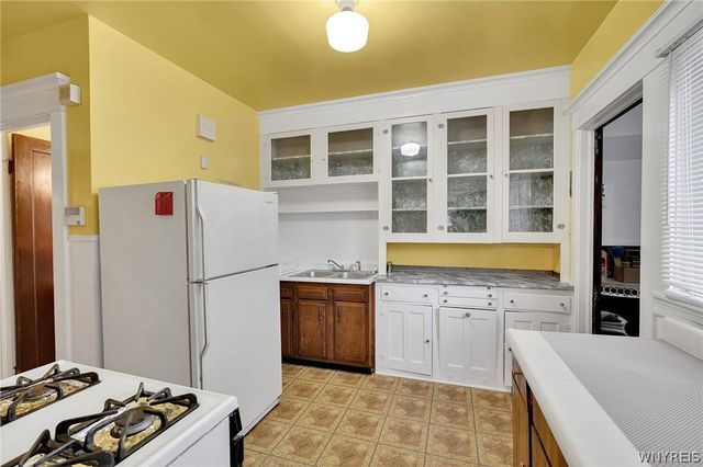 3 Donaldson Road, Buffalo, NY 14208
