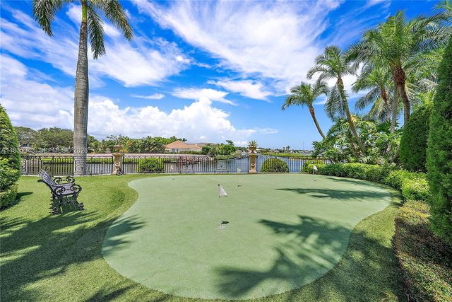 209 Commodore Drive, Jupiter, FL 33477