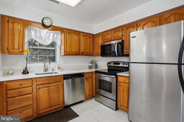 19906 IVORYTON PL, Montgomery Village, MD 20886