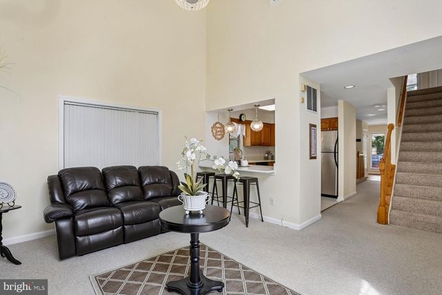 19906 IVORYTON PL, Montgomery Village, MD 20886