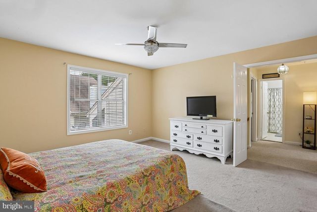 19906 IVORYTON PL, Montgomery Village, MD 20886