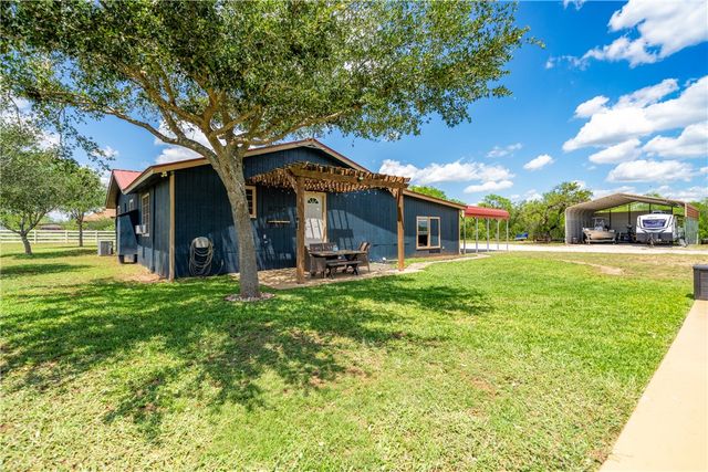 3558 CR 116, San Diego, TX 78384