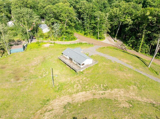 5245 Grass Lake Road, White Lake, MI 48383