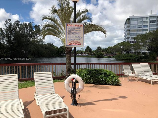 1300 NE Miami Gardens Dr 804E, Miami, FL 33179