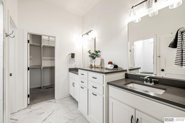 21754 I Street, Elkhorn, NE 68022