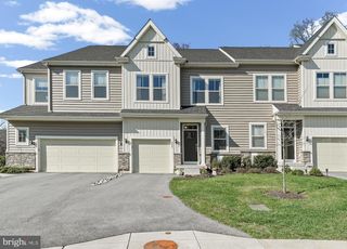 292 KESTREL CT, Kennett Square, PA 19348