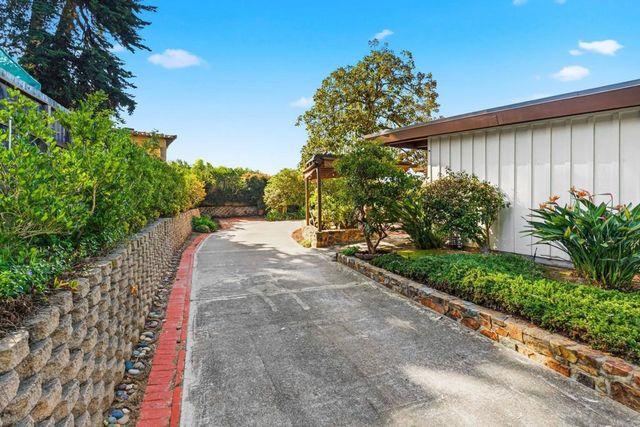 459 Carolina Rd, Del Mar, CA 92014