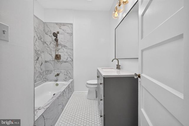 3015 13TH ST NW, Washington, DC 20009
