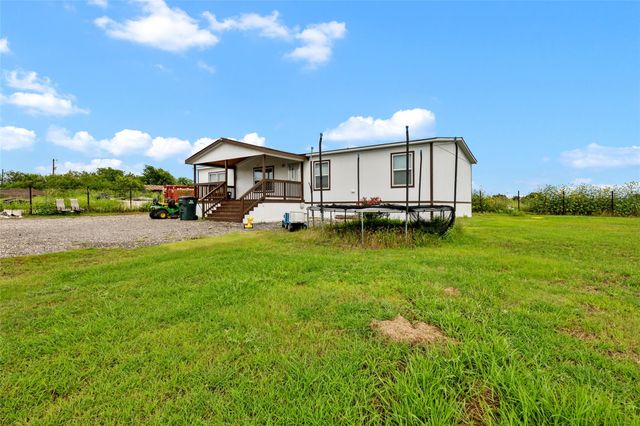 360 Shady Oaks DR B, Kyle, TX 78640