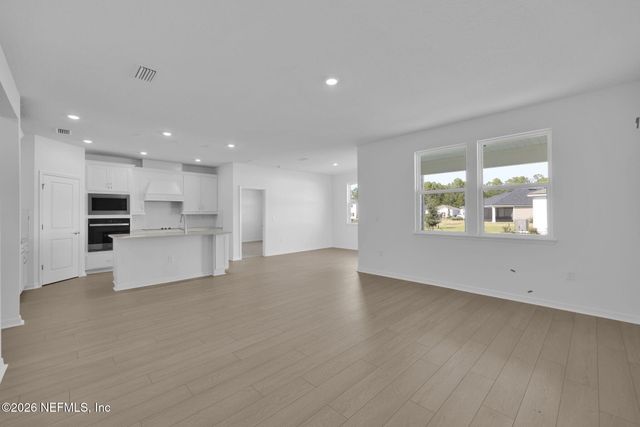 3485 AMERICANA Drive, Green Cove Springs, FL 32043