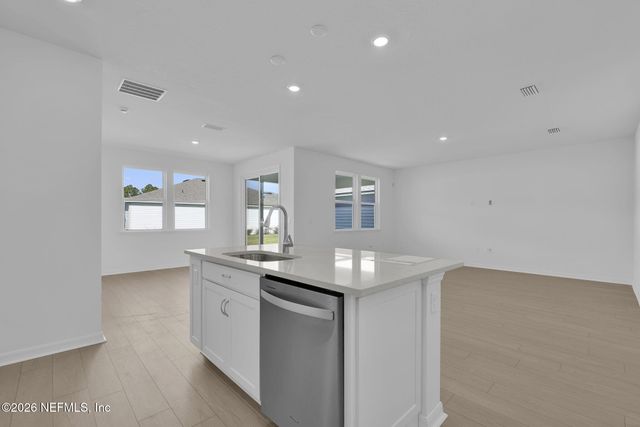 3485 AMERICANA Drive, Green Cove Springs, FL 32043