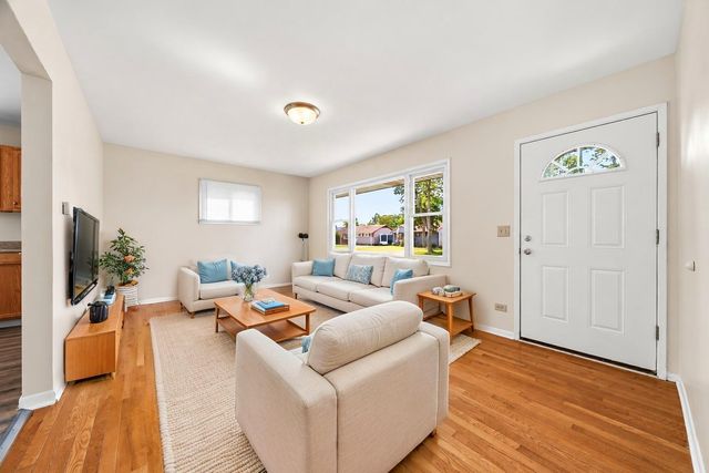 14229 S Blaine Avenue, Posen, IL 60469