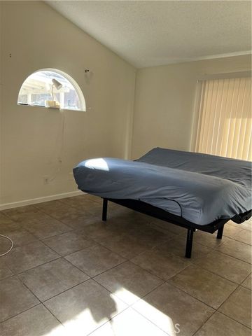 1562 Remembrance Drive, Perris, CA 92571