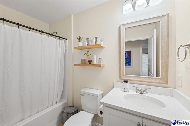 3248 Spiral Lane, Effingham, SC 29541